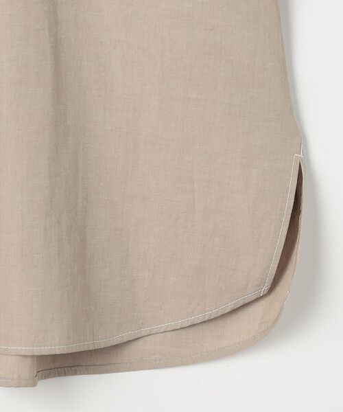 Gabardine K.T(ギャバジンケーティー)の「オトナシャンブレー たっぷりシャツ(シャツ/ブラウス・レディース・ベージュ/ブラウン/ブラック・9号/7号)」の11枚目の写真