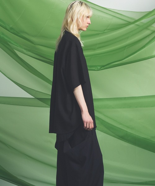 MAISON SPECIAL(メゾンスペシャル)の「《UNISEX》Triacetate Prime-Over Short Sleeve Shirt/トリアセテートプライムオーバーショートスリーブシャツ【MAISON SPECIAL/メゾンスペシャル】(シャツ/ブラウス・メンズ・チャコールグレー/ブルー/ブラック/グレイッシュベージュ・0/1/2)」の19枚目の写真