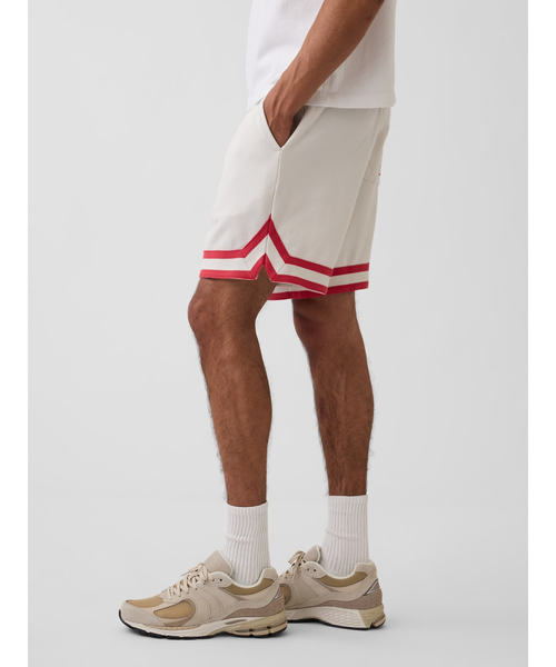 GAP(ギャップ)の「ヴィンテージソフト リラックスフィット ストライプ スウェットショートパンツ(スウェットパンツ・メンズ・オフホワイト/ネイビー/ピンク/グリーン・M/S/XL/L/XS)」の18枚目の写真