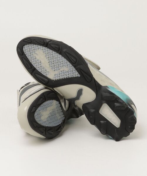 PUMA(プーマ)の「PUMA V-S1 CONTACT / プーマ V-S1 コンタクト(スニーカー・メンズ・ホワイト・25.0cm/24.5cm/24.0cm/23.5cm/30.0cm/29.0cm/28.5cm/28.0cm/27.5cm/27.0cm/26.5cm/26.0cm/25.5cm/23.0cm)」の8枚目の写真