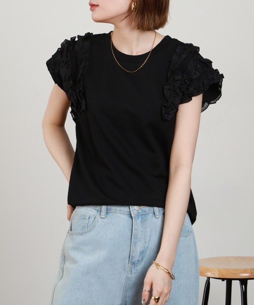 EGLANTINE(エグランティーヌ)の「EGLANTINE 袖フリルカットソー ショートスリーブ(Tシャツ/カットソー・レディース・ブラック/オフホワイト・38)」の11枚目の写真