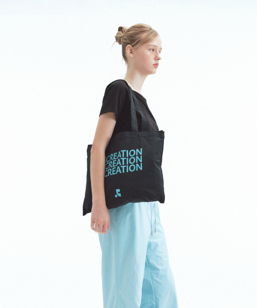 Rest&Recreation（レストアンドレクリエーション）の「NYLON SHOULDER BAG - BLACK（ショルダーバッグ・レディース・その他・ONE）」の4枚目の写真