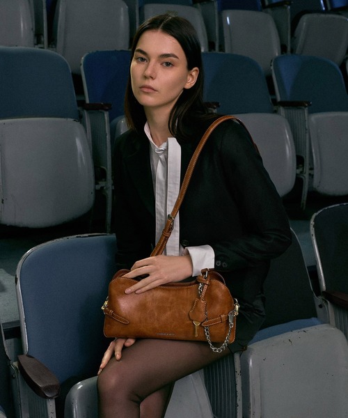 Delfina デルフィナ チェーン サイドベルト ショルダーバッグ