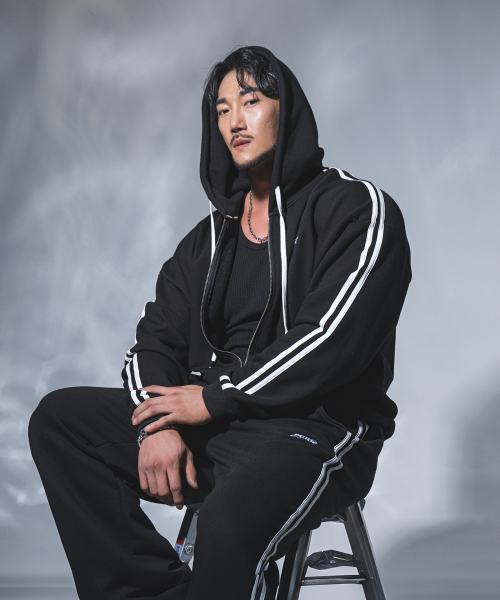 PHYSICAL GARMENTS（フィジカルガーメンツ）の「P2458 ヘビラインフードジップアップ [2 COLOR]（パーカー・メンズ・グレー/ブラック・XX-LARGE/X-LARGE/LARGE/MEDIUM）」の3枚目の写真