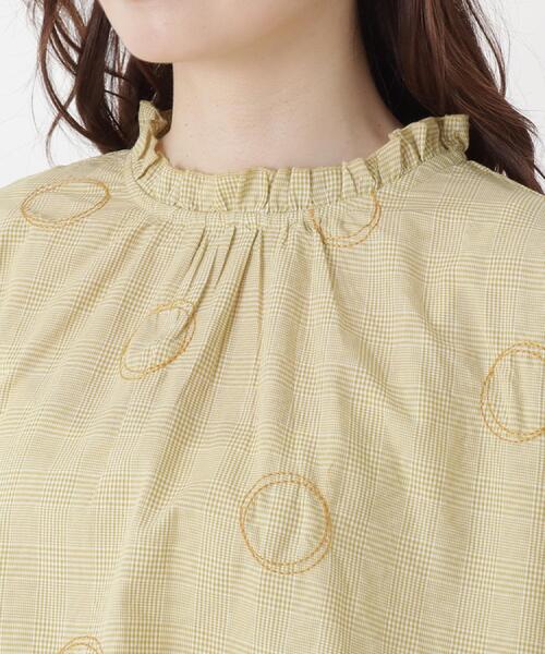 one'sterrace(ワンズテラス)の「サークルドット刺繍 6分袖ブラウス(シャツ/ブラウス・レディース・ブラック系8/アイボリー系8/イエロー系8・02)」の13枚目の写真
