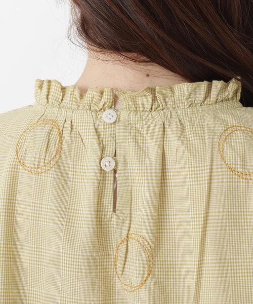 one'sterrace(ワンズテラス)の「サークルドット刺繍 6分袖ブラウス(シャツ/ブラウス・レディース・ブラック系8/アイボリー系8/イエロー系8・02)」の14枚目の写真