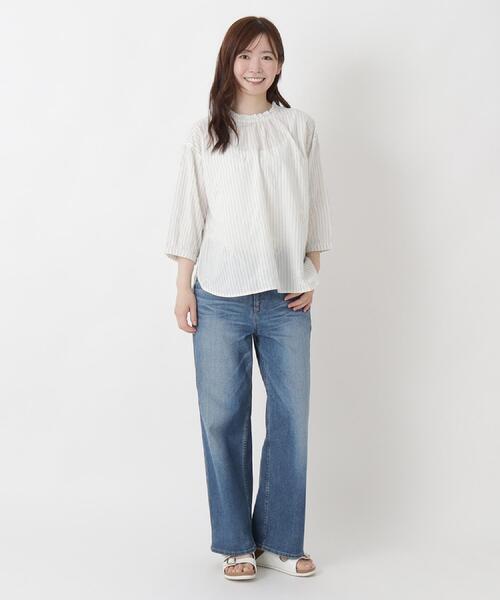 one'sterrace(ワンズテラス)の「サークルドット刺繍 6分袖ブラウス(シャツ/ブラウス・レディース・ブラック系8/アイボリー系8/イエロー系8・02)」の4枚目の写真