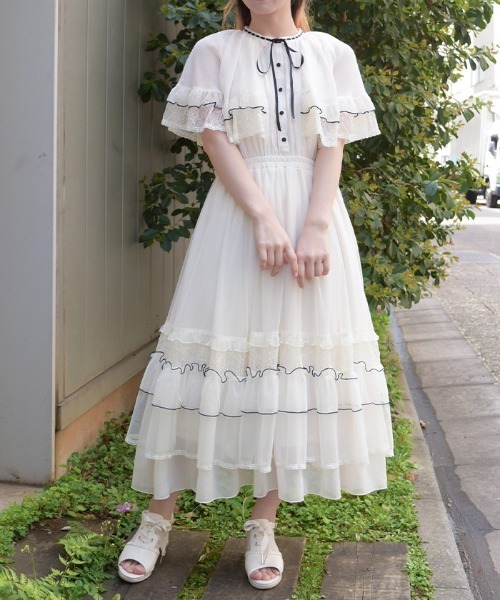 axes femme(アクシーズファム)の「フリルメローケープワンピース(ワンピース・レディース・キナリ/ネイビー/ピンク・MEDIUM)」の4枚目の写真