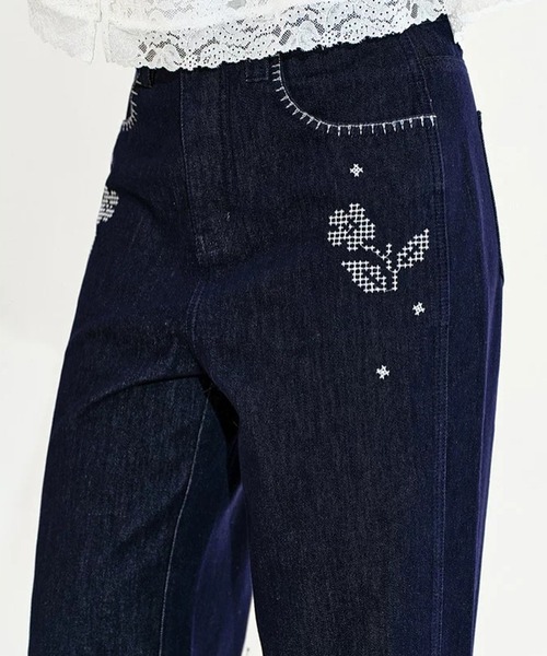Fano Studios(ファノ ストゥディオズ)の「フラワー刺繍 コントラストステッチ デニムパンツ FX26K072【Fano Studios】【2026SS】(デニムパンツ・レディース・ブルー・S/M/L)」の10枚目の写真