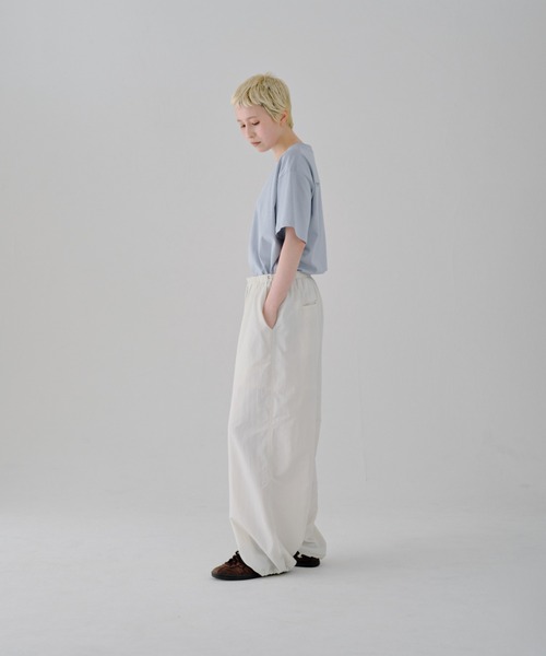 lit(リット)の「Back Embroidery TEE(Tシャツ/カットソー・レディース・オフホワイト/サックスブルー/ダークネイビー/トップグレー・FREE)」の5枚目の写真