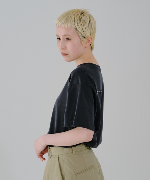 lit(リット)の「Back Embroidery TEE(Tシャツ/カットソー・レディース・オフホワイト/サックスブルー/ダークネイビー/トップグレー・FREE)」の18枚目の写真