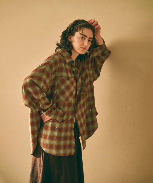 kha:ki(カーキ)の「「KHA:KI / カーキ」HOMBRE WIDE SHIRT(シャツ/ブラウス・レディース・ブルー/チェック/ブラック・1/2)」の7枚目の写真