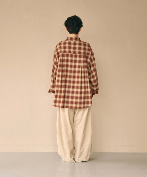 kha:ki(カーキ)の「「KHA:KI / カーキ」HOMBRE WIDE SHIRT(シャツ/ブラウス・レディース・ブルー/チェック/ブラック・1/2)」の20枚目の写真