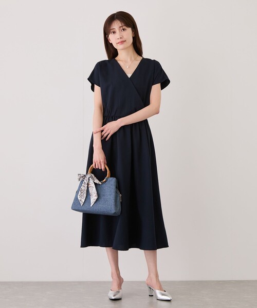 Jayro(ジャイロ)の「カシュクールワンピース(ワンピース・レディース・ネイビー/ブルー系その他6/ブラック・M)」の4枚目の写真