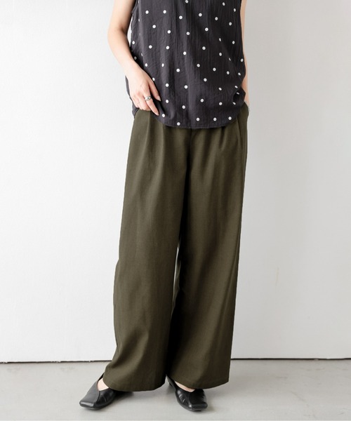 AMELY(エミリー)の「リネンブレンドタックワイドパンツ(その他パンツ・レディース・カーキ/ピンク/ベージュ/ブラウン/ブラック・L/M)」の4枚目の写真