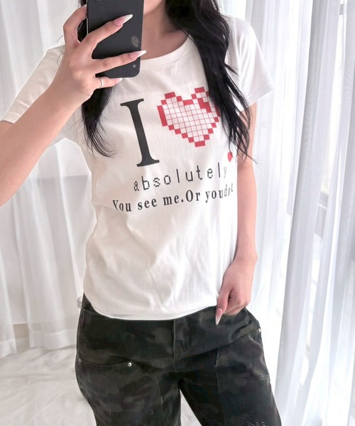 fiere(フィエール)の「ゲームライクなピクセルハートショート丈半袖Tシャツ(Tシャツ/カットソー・レディース・ホワイト・WM)」の6枚目の写真