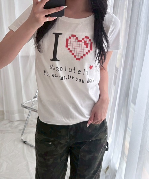 fiere(フィエール)の「ゲームライクなピクセルハートショート丈半袖Tシャツ(Tシャツ/カットソー・レディース・ホワイト・WM)」の7枚目の写真