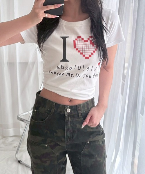 fiere(フィエール)の「ゲームライクなピクセルハートショート丈半袖Tシャツ(Tシャツ/カットソー・レディース・ホワイト・WM)」の9枚目の写真