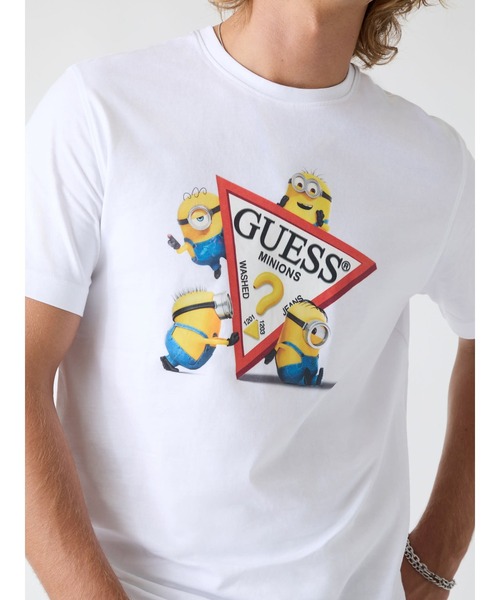 GUESS JEANS X Minions Triangle Tee | GUESS(ゲス) JAPAN 公式