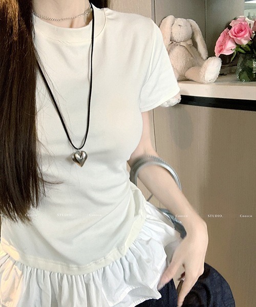 gossip！ロサンゼルス（ゴシップロサンゼルス）の「YUGA　ボリュームフリル　ペプラムTシャツ（Tシャツ/カットソー・レディース・ホワイト・L/M）」の2枚目の写真
