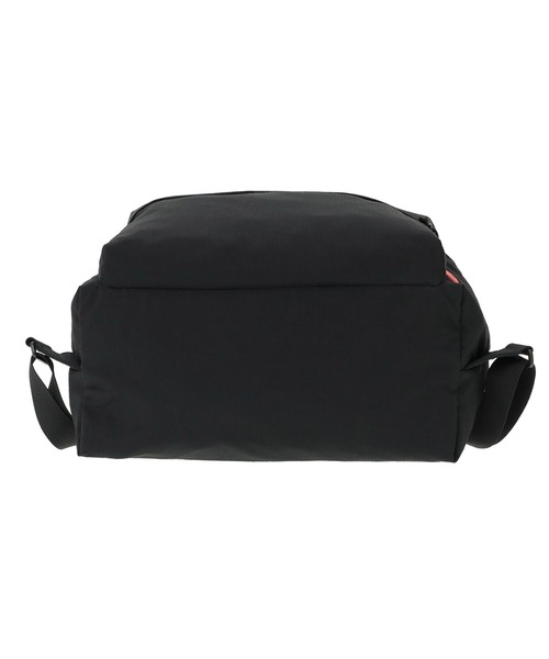 Manhattan Portage(マンハッタンポーテージ)の「HOUSTON DRAWSTRING BAG RIPSTOP TASLAN NYLON CCC(バックパック/リュック・メンズ・ブラック・MEDIUM)」の5枚目の写真