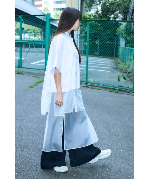 ENFOLD(エンフォルド)の「SHEER BOTTOM SHIRT(Tシャツ/カットソー・レディース・ホワイト/ネイビー・38)」の7枚目の写真