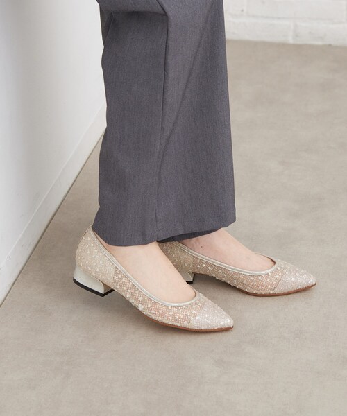 ESPERANZA(エスペランサ)の「シャイニーポインテッドパンプス(パンプス・レディース・シルバー/ブラック系2・23.0cm/24.5cm/23.5cm/22.5cm/22.0cm/25.0cm/24.0cm)」の4枚目の写真