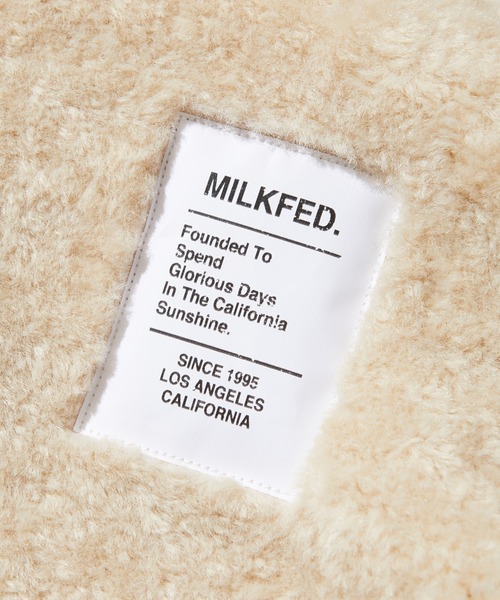 MILKFED.（ミルクフェド）の「REVERSIBLE QUILTED LOGO LONG COAT（その他アウター・レディース・ブラック/オフホワイト/オリーブ・S/M）」の19枚目の写真