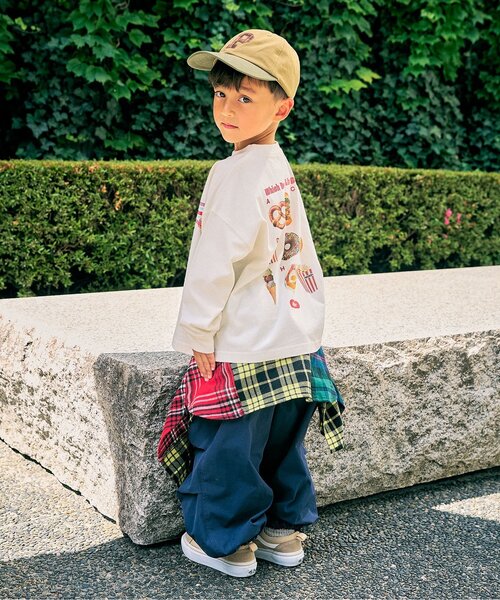 F.O.KIDS(エフオーキッズ)の「バックプリントロンT(Tシャツ/カットソー・キッズ・レインボー/ブラック/ピンク/ライム/オフホワイト・140/150/110/100/120/130/90/80)」の8枚目の写真
