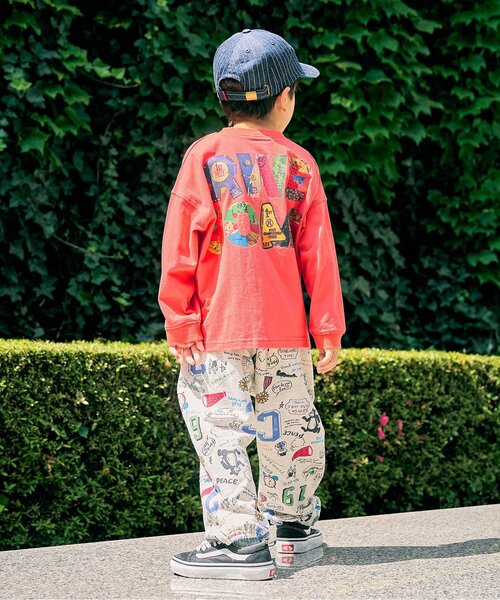 F.O.KIDS(エフオーキッズ)の「バックプリントロンT(Tシャツ/カットソー・キッズ・レインボー/ブラック/ピンク/ライム/オフホワイト・140/150/110/100/120/130/90/80)」の12枚目の写真