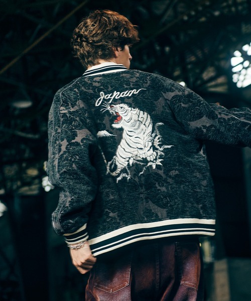 glamb（グラム）の「Gobelin Ska Jumper / ゴブランスカジャンパー（スカジャン・メンズ・ブラック/ブラウン/アイボリー・S/M/L）」の4枚目の写真