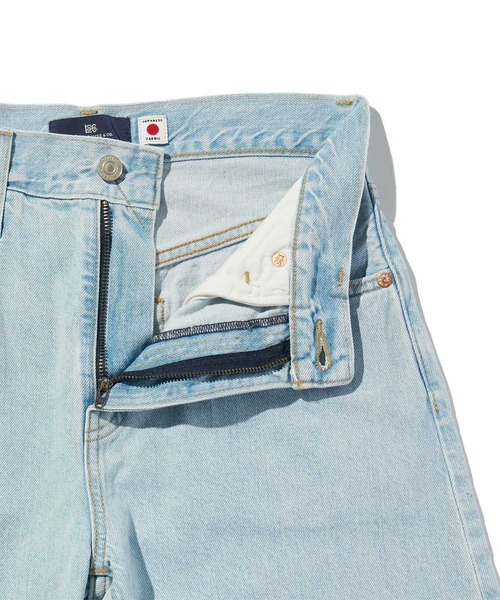 Levi's(リーバイス)の「Levi's/リーバイス BLUETAB(TM) DROP バレルジーンズ(デニムパンツ・レディース・ライトインディゴブルー・28inch/27inch/26inch/25inch/24inch/23inch)」の4枚目の写真
