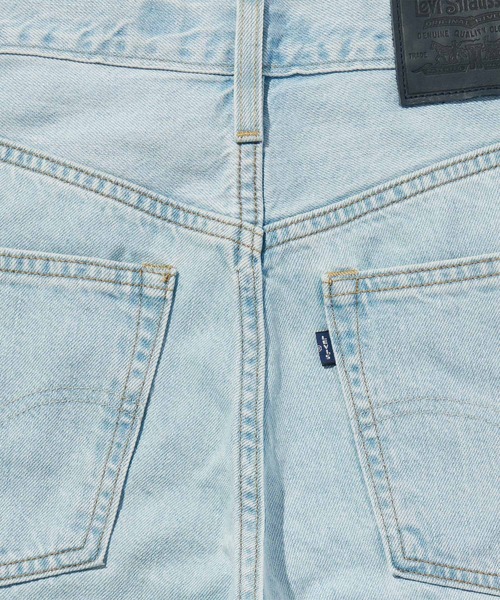 Levi's(リーバイス)の「Levi's/リーバイス BLUETAB(TM) DROP バレルジーンズ(デニムパンツ・レディース・ライトインディゴブルー・28inch/27inch/26inch/25inch/24inch/23inch)」の6枚目の写真