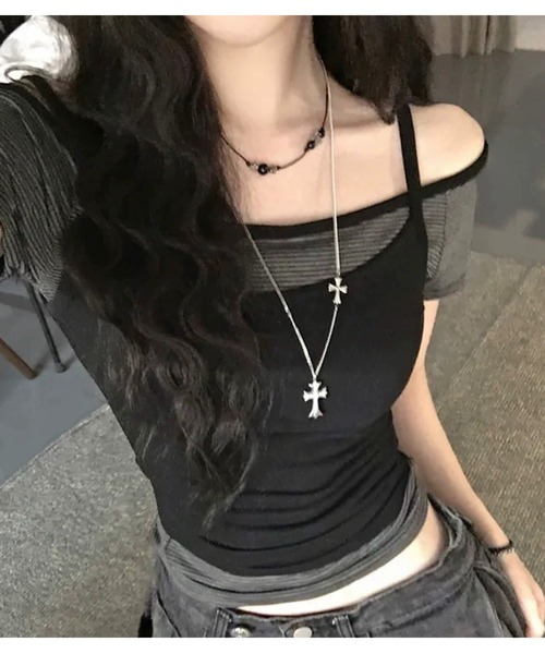 MEMECLE（メメクル）の「【 MEMECLE / メメクル 】ボーダー　レイヤード風 オフショルダータイトトップス　カットソー（Tシャツ/カットソー・レディース・カーキ/ピンク/ブラック・MEDIUM/SMALL）」の18枚目の写真