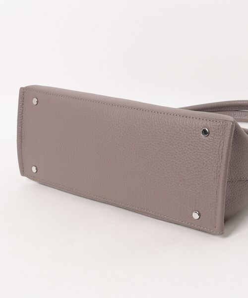 RIPANI(リパーニ)の「【RIPANI】スリムレザーハンドバッグ(Q66350)(ハンドバッグ・レディース・ダークグレー・ALL)」の3枚目の写真