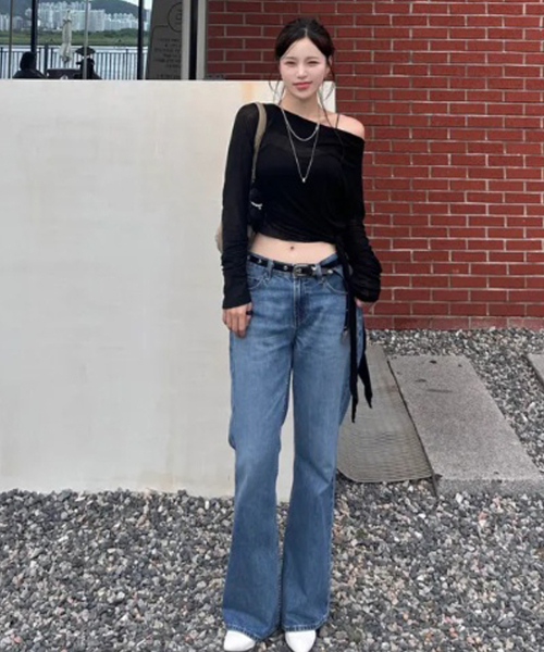 UNKNOWN PLANET（アンノウンプラネット）の「2WAYシアードレープロングスリーブTシャツ ブラック（Tシャツ/カットソー・レディース・その他・FREE）」の4枚目の写真