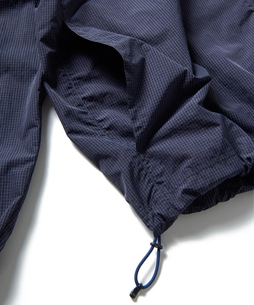 FIRST DOWN(ファーストダウン)の「FIRST DOWN/ファーストダウン FIRSTLITE PACKABLE INFOOD JACKET/ファーストライトパッカブルインフードジャケット/ブルゾン/レディース メンズ(ナイロンジャケット・メンズ・ネイビー/ブラック・L/M/XL)」の6枚目の写真