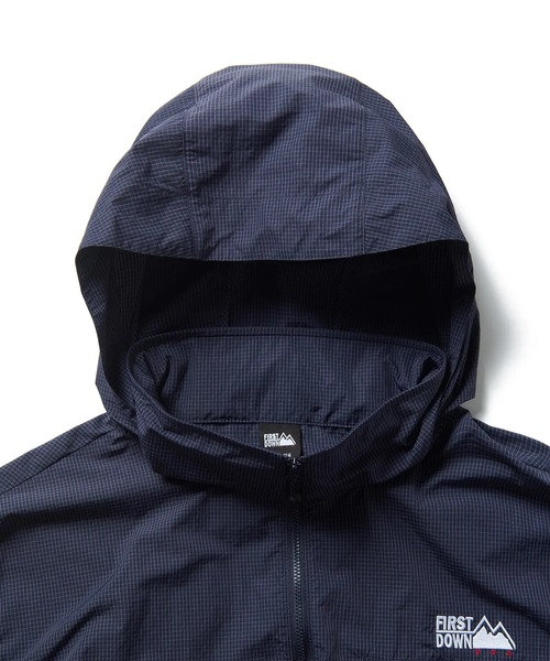 FIRST DOWN(ファーストダウン)の「FIRST DOWN/ファーストダウン FIRSTLITE PACKABLE INFOOD JACKET/ファーストライトパッカブルインフードジャケット/ブルゾン/レディース メンズ(ナイロンジャケット・メンズ・ネイビー/ブラック・L/M/XL)」の4枚目の写真