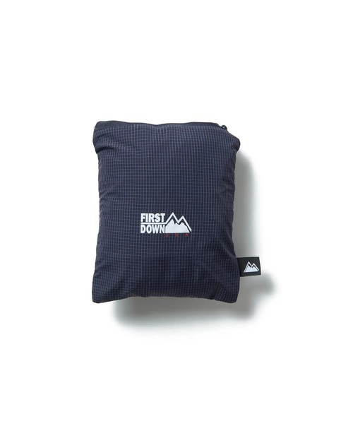 FIRST DOWN(ファーストダウン)の「FIRST DOWN/ファーストダウン FIRSTLITE PACKABLE INFOOD JACKET/ファーストライトパッカブルインフードジャケット/ブルゾン/レディース メンズ(ナイロンジャケット・メンズ・ネイビー/ブラック・L/M/XL)」の7枚目の写真