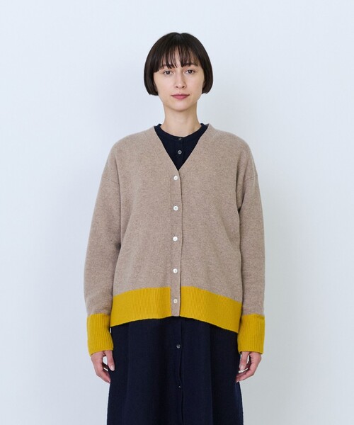LOISIR（ロワズィール）の「ウール天竺配色カーディガン（カーディガン/ボレロ・レディース・ネイビー/レッド/ベージュ/ダークブラウン・FREE）」の16枚目の写真
