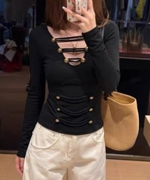 アンティークボタンが映える、ナポレオンムードのコルセットライクトップス