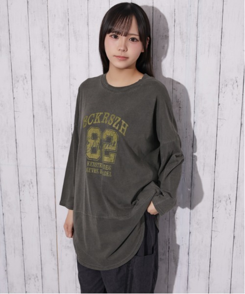 GORGE（ゴージ）の「ピグメント ナンバーロゴチュニック｜全3色（チュニック・レディース・ブラウン/スミクロ/チャコール・F）」の4枚目の写真