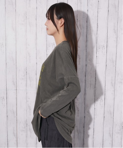 GORGE（ゴージ）の「ピグメント ナンバーロゴチュニック｜全3色（チュニック・レディース・ブラウン/スミクロ/チャコール・F）」の6枚目の写真