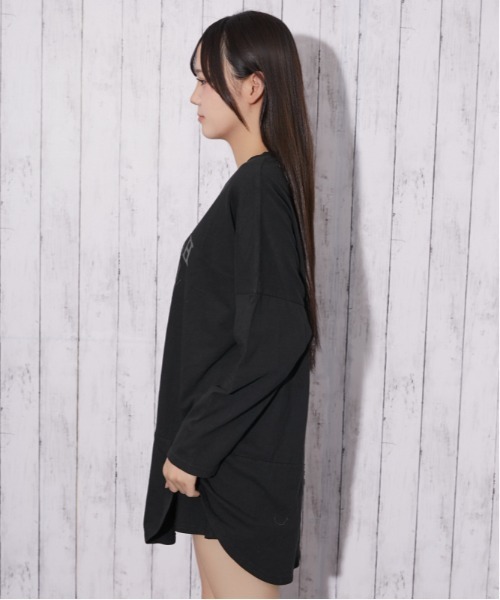 GORGE（ゴージ）の「ピグメント ナンバーロゴチュニック｜全3色（チュニック・レディース・ブラウン/スミクロ/チャコール・F）」の11枚目の写真