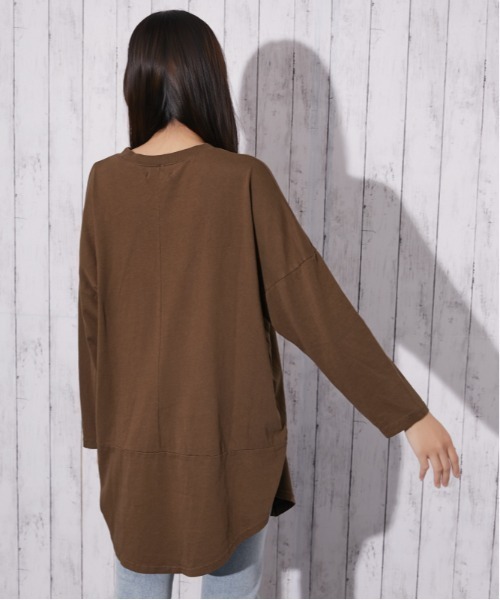 GORGE（ゴージ）の「ピグメント ナンバーロゴチュニック｜全3色（チュニック・レディース・ブラウン/スミクロ/チャコール・F）」の18枚目の写真