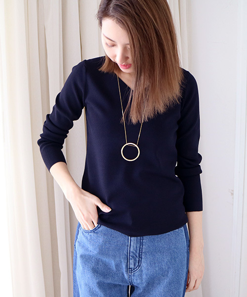 N.（N. Natural Beauty Basic）（エヌエヌナチュラルビューティーベーシック）の「総針Ｖネック（ニット/セーター・レディース・ホワイト系その他/ピンク/ホワイト/グレー/ネイビー・MEDIUM）」の4枚目の写真