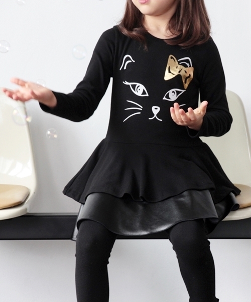 Rora（ローラ）の「Rora キャティア 裾フレアロンTシャツ(2color）（Tシャツ/カットソー・キッズ・ブラック/ホワイト・110cm/120cm/90㎝/100cm/130cm/140cm）」の2枚目の写真