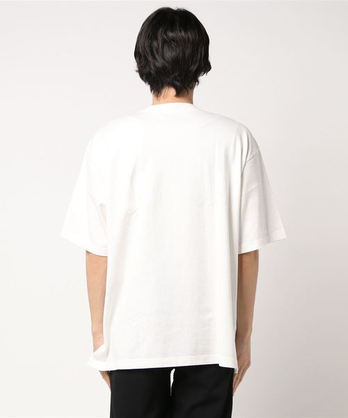 marka（マーカ）の「MARKA マーカ / ドロップショルダー ビックシルエット Tシャツ 18A-14CS02B（Tシャツ/カットソー・メンズ・ホワイト×グリーン/ホワイト×カーキブラウン・1/2）」の4枚目の写真