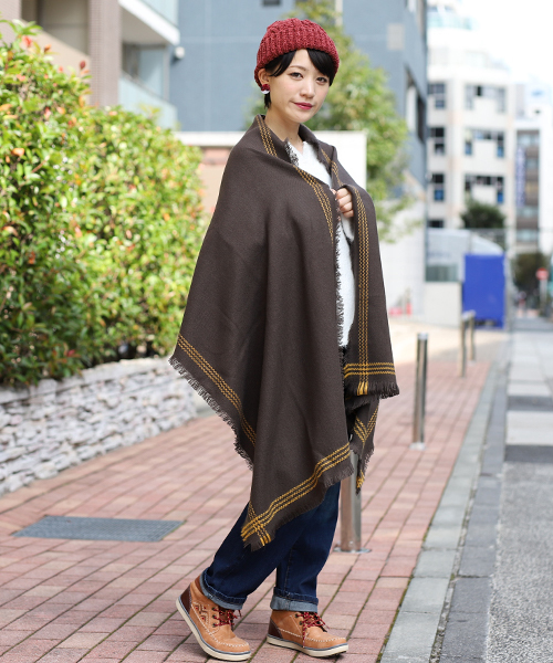 チチカカ(チチカカ)の「ライン入り無地ストール(ストール/ショール・レディース・グレー/ターコイズブルー/チャコールグレー・FREE)」の4枚目の写真