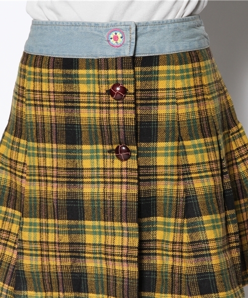 チチカカ(チチカカ)の「ワッテ刺繍スカート(スカート・レディース・ホワイト/イエロー/ブルーグリーン・SMALL/MEDIUM)」の6枚目の写真